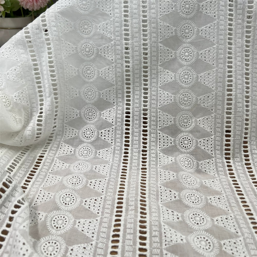 Beyaz Pamuklu, Delikli Nakışlı - Sewing Eyelet Fabric incelemesi ve fiyatı