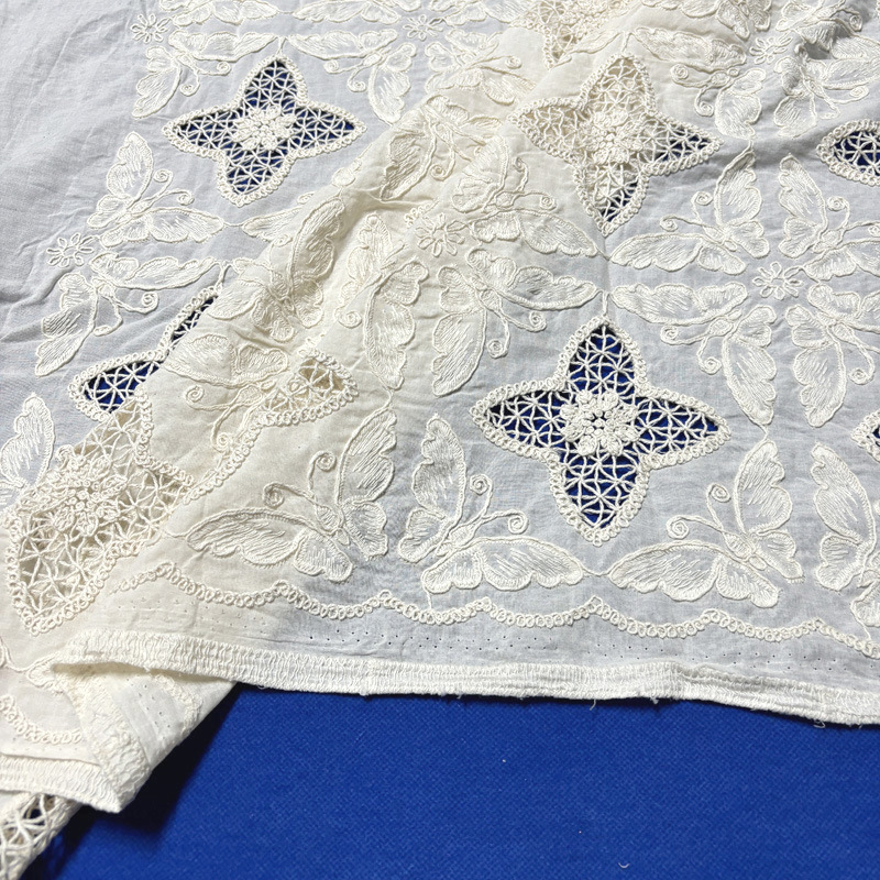 Kelebek Desenli Pamuklu Delikl - Sewing Eyelet Fabric incelemesi ve fiyatı